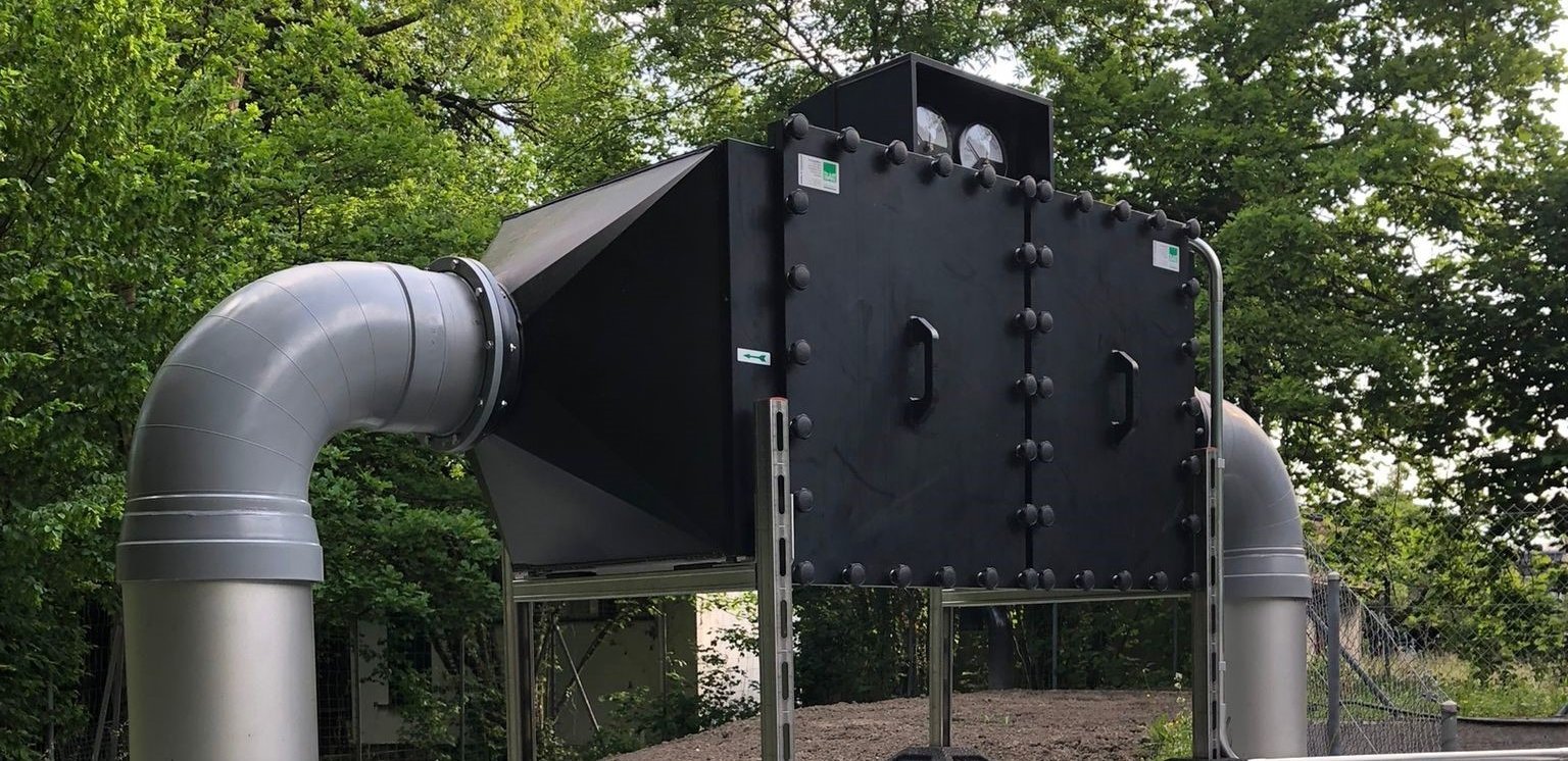 Air filters for a purification system, two-stage with particle filter and activated carbon filter to prevent noise emissions - Colasit 