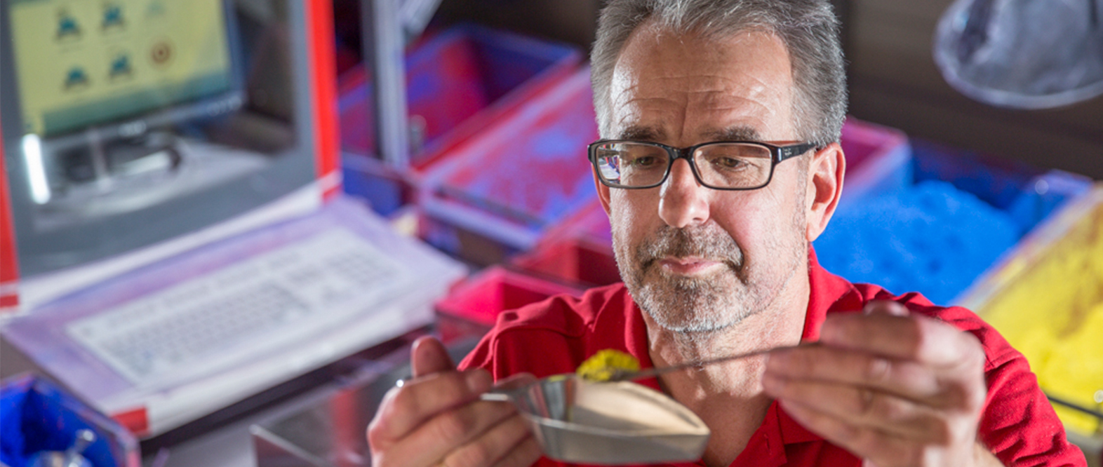 AT: Online guidebook for chemical resistance of plastics - Colasit